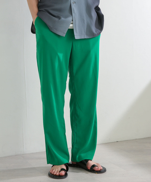 SENSE OF PLACE by URBAN RESEARCH（センスオブプレイスバイアーバンリサーチ）の「『セットアップ対応』ドレープストレートパンツ（その他パンツ・メンズ・ネイビー/ライトベージュ/ブラック/グリーン・MEDIUM/LARGE）」の4枚目の写真