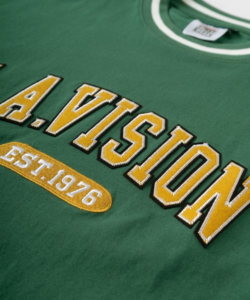 VISION STREET WEAR(ヴィジョンストリートウェア)の「【VISION STREET WEAR/ヴィジョンストリートウェア】カレッジワッペン リブラインロンT/長袖カットソー(Tシャツ/カットソー・レディース・ホワイト/チャコールグレー/グリーン/マルチ・M/L/XL)」の11枚目の写真