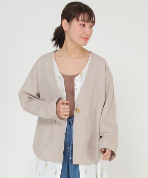 LBC（エルビーシー）の「ノーカラーシャツテールジャケット（ノーカラージャケット・レディース・チャコールグレー/ベージュ・L/M）」の22枚目の写真