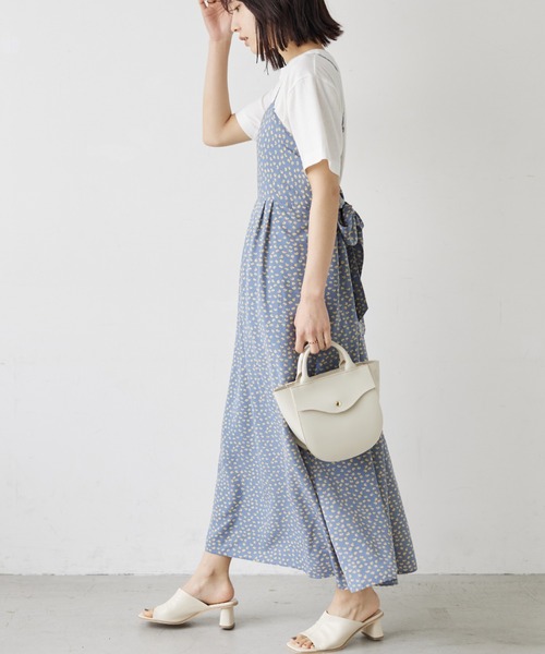 Sugar spoon（シュガースプーン）の「・SUGAR SPOON フラワーptキャミワンピース（ワンピース・レディース・ブラック/イエロー/ブルー・FREE）」の3枚目の写真