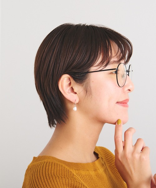 ear PAPILLONNER（イアパピヨネ）の「(WEB限定) シルバー９２５　ラッキーBeeピアス（ピアス（両耳用）・レディース・シルバー/ゴールド・FREE）」の3枚目の写真