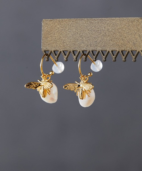 ear PAPILLONNER（イアパピヨネ）の「(WEB限定) シルバー９２５　ラッキーBeeピアス（ピアス（両耳用）・レディース・シルバー/ゴールド・FREE）」の9枚目の写真