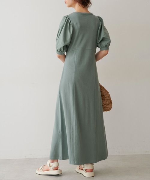 FREE'S MART(フリーズマート)の「◆布帛ドッキング半袖カットソーマキシワンピース(ワンピース・レディース・ホワイト/ブラック/カーキ・SMALL/MEDIUM)」の12枚目の写真