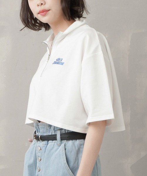 SPINNS(スピンズ)の「ハーフジップショート丈5分袖カットソー(Tシャツ/カットソー・レディース・ホワイト/サックスブルー/ピンク/グリーン/オートミール・ONESIZE)」の12枚目の写真
