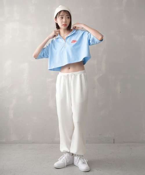 SPINNS(スピンズ)の「ハーフジップショート丈5分袖カットソー(Tシャツ/カットソー・レディース・ホワイト/サックスブルー/ピンク/グリーン/オートミール・ONESIZE)」の22枚目の写真