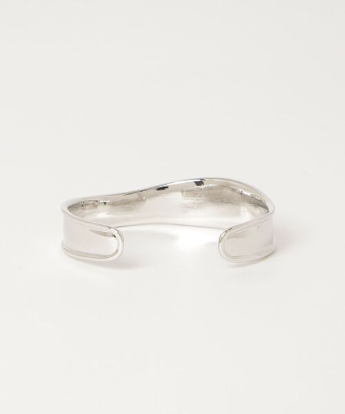 COLOR TOKYO ACCESSORIES(カラートウキョウアクセサリー)の「ニュアンスメタルバングル(バングル/リストバンド・レディース・Silver/GOLD ・FREE)」の3枚目の写真