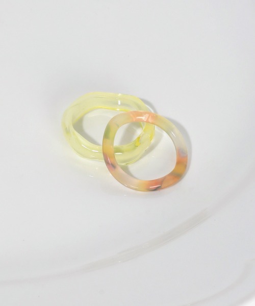 UNE MANSION（ユヌマンション）の「ホマイカウェーブリングセット（リング・レディース・ホワイト/スカイブルー/パープル/グレー/ピンク/イエロー/ブルー/グリーン・ONE SIZE）」の7枚目の写真