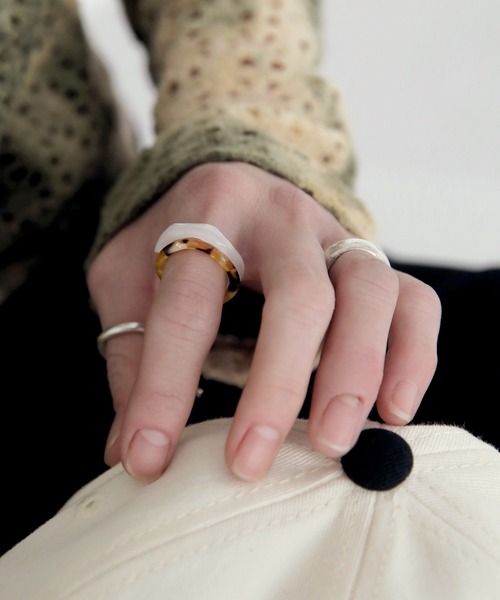 UNE MANSION（ユヌマンション）の「ホマイカウェーブリングセット（リング・レディース・ホワイト/スカイブルー/パープル/グレー/ピンク/イエロー/ブルー/グリーン・ONE SIZE）」の18枚目の写真