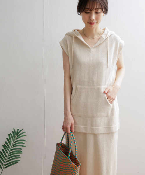 URBAN RESEARCH DOORS（アーバンリサーチドアーズ）の「『セットアップ対応』ヘリンボーン柄カットパーカー（パーカー・レディース・ブラウン/ナチュラル・MEDIUM）」の16枚目の写真