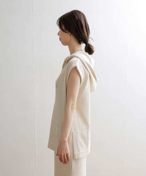 URBAN RESEARCH DOORS（アーバンリサーチドアーズ）の「『セットアップ対応』ヘリンボーン柄カットパーカー（パーカー・レディース・ブラウン/ナチュラル・MEDIUM）」の14枚目の写真