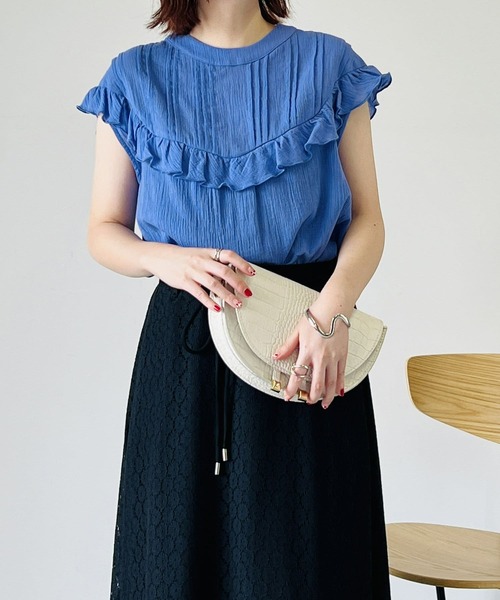 un dix cors（アンディコール）の「大人可愛い　前後2WAYピンタックフリルブラウス（シャツ/ブラウス・レディース・ブラック/レッド/オフホワイト/ブルー・FREE）」の3枚目の写真