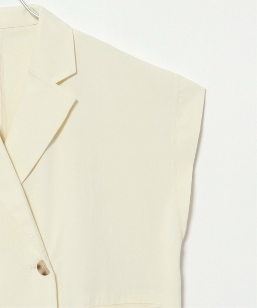 notch.(ノッチ)の「クレープノースリーブジャケット(ベスト・レディース・ブラック/オフホワイト/ライトベージュ・M)」の14枚目の写真