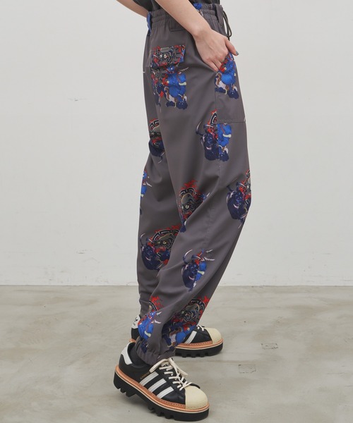 AIVER(アイバー)の「AIVER 百鬼夜行パンツ(その他パンツ・メンズ・ブラック/ボルドー/カーキ系・SMALL/MEDIUM/LARGE)」の14枚目の写真