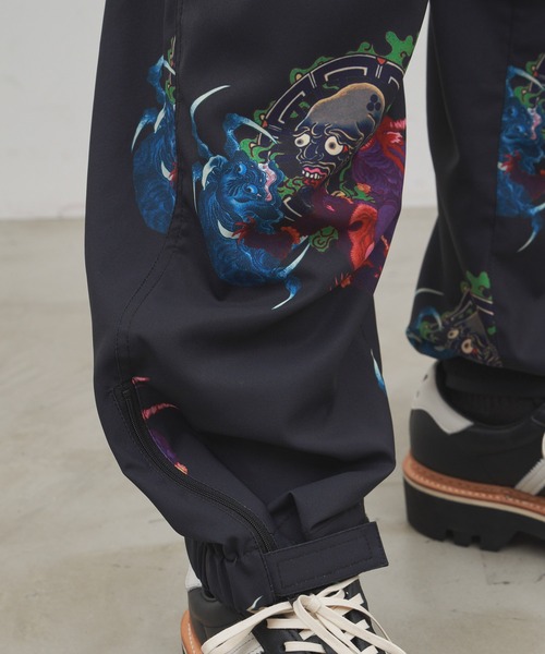 AIVER(アイバー)の「AIVER 百鬼夜行パンツ(その他パンツ・メンズ・ブラック/ボルドー/カーキ系・SMALL/MEDIUM/LARGE)」の10枚目の写真