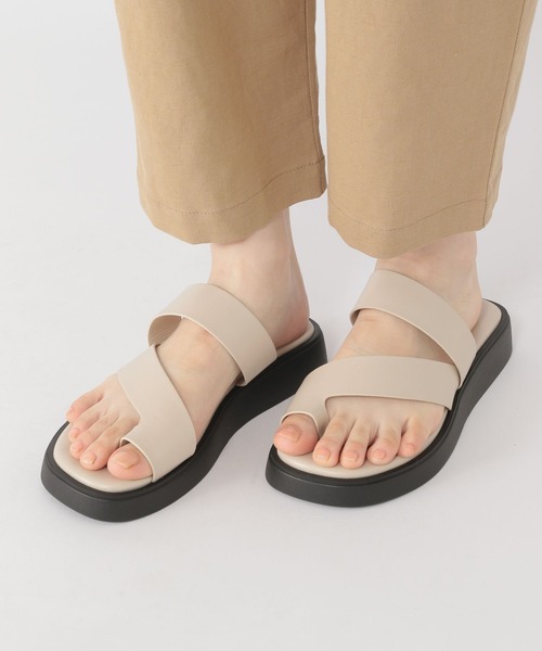 studio CLIP（スタディオクリップ）の「厚底トングサンダル（サンダル・レディース・サックスブルー/ホワイト/ブラウン/ブラック・MEDIUM/LARGE）」の20枚目の写真