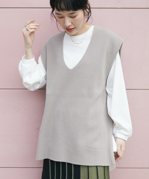 CRAFT STANDARD BOUTIQUE（クラフトスタンダードブティック）の「Vネックニットベスト+ロンTee　＊◆（ベスト・レディース・ブラック/パープル/ブラウン/グレイッシュベージュ・M/L）」の3枚目の写真