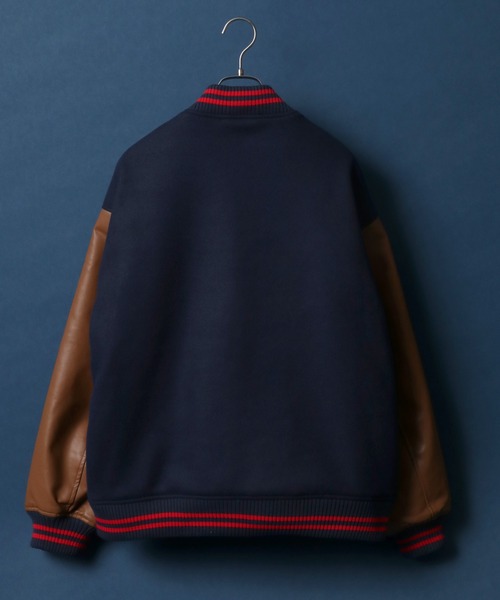 ANPAS(アンパス)の「ANPAS Synthetic Leather&Melton Oversize Varsity Jacket/ANPAS 別注 メルトン オーバーサイズ シンセティックレザー スタジャン(スタジャン・メンズ・ブラック/ネイビー/グリーン・LL/M/L)」の19枚目の写真