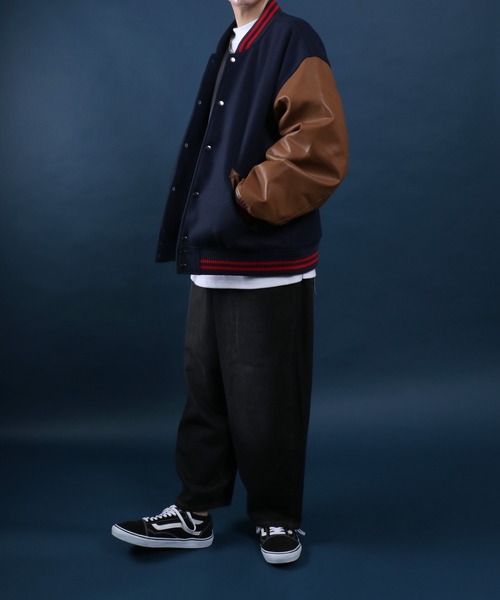 ANPAS(アンパス)の「ANPAS Synthetic Leather&Melton Oversize Varsity Jacket/ANPAS 別注 メルトン オーバーサイズ シンセティックレザー スタジャン(スタジャン・メンズ・ブラック/ネイビー/グリーン・LL/M/L)」の17枚目の写真