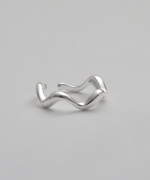 Geel(ギール)の「Geel/ニュアンスウェーブリング(リング・レディース・シルバー/ゴールド・FREE)」の8枚目の写真