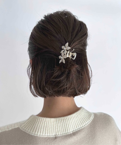 PICCIN（ピッチン）の「パールフラワーヘアクリップ（バレッタ/ヘアクリップ・レディース・ホワイト・FREE）」の2枚目の写真
