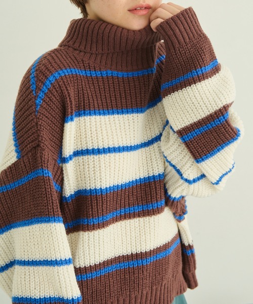 MERLOT（メルロー）の「マルチボーダータートルニット（ニット/セーター・レディース・オレンジ/ブラウン/ナチュラル・FREE）」の10枚目の写真