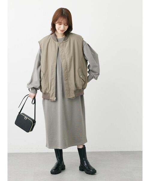 Green　Parks（グリーンパークス）の「袖ボリューム裏毛ワンピース（ワンピース・レディース・ダークネイビー/ダークブルー/グレー・FREE）」の16枚目の写真