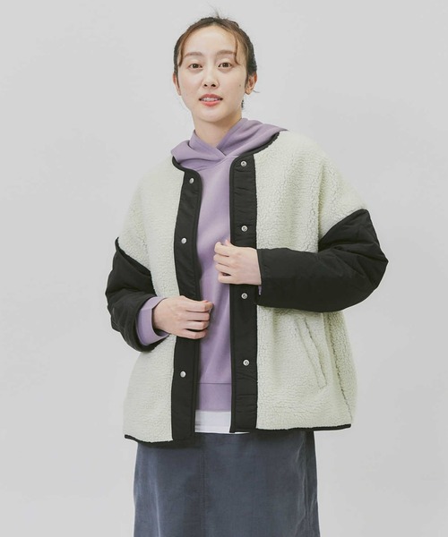 HONEYSUCKLE ROSE（ハニーサックルローズ）の「【HONEYSUCKLE ROSE】ボア切替リバージャケット（ブルゾン・レディース・ライトベージュ/ブラック・M/L）」の2枚目の写真