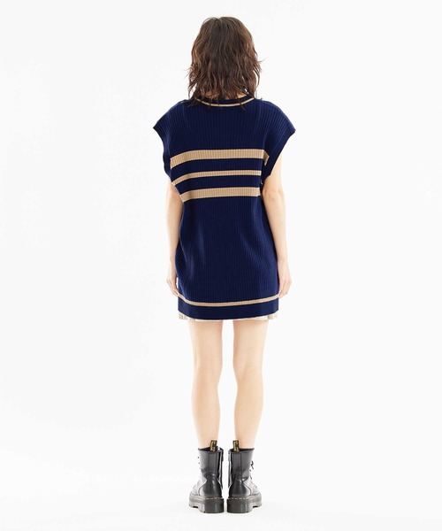 X-girl（エックスガール）の「BICOLOR STRIPED KNIT VEST（ベスト・レディース・ネイビー/ブラック/ホワイト・ONE SIZE）」の13枚目の写真