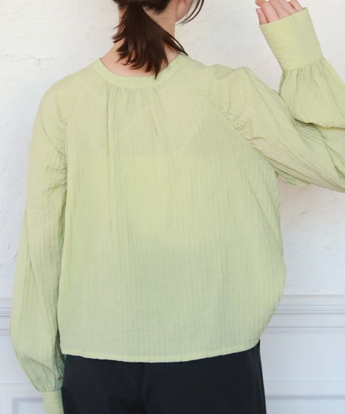 archives（アルシーヴ）の「【web限定アイテム】ＡＨギャザーブラウス（シャツ/ブラウス・レディース・オフホワイト/アイボリー/オレンジ/グリーン系その他/ブラック・MEDIUM）」の22枚目の写真