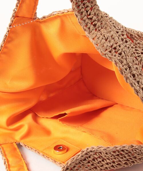 T・S・L（ティーエスエル）の「【T.S.L】バイカラー編みバッグ(836453)（ハンドバッグ・レディース・ベージュ/ブラウン・ALL）」の5枚目の写真