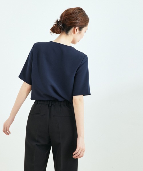 Jayro(ジャイロ)の「【セットアップ対応】2WAYストレッチ半袖ブラウス(シャツ/ブラウス・レディース・ネイビー/グレー系その他/ブラック・S/L/M)」の16枚目の写真