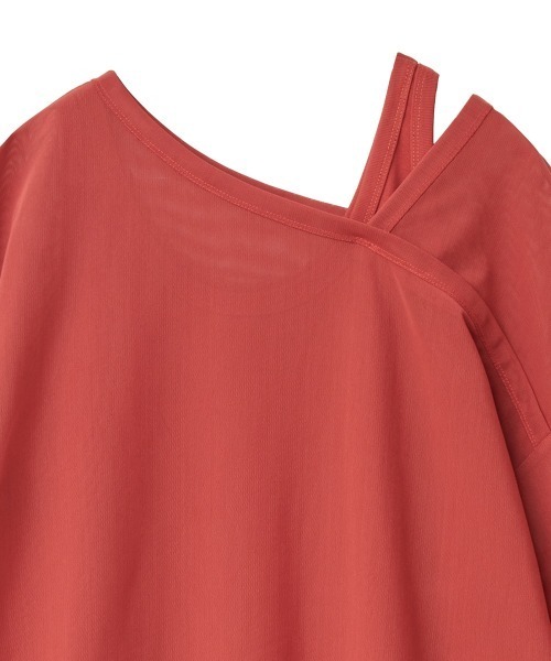 MANOF（マノフ）の「LAYERED OFF SHOULDER TOPS（その他トップス・レディース・レッド/ベージュ/ブラック・FREE）」の11枚目の写真