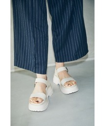 ダーシープラットフォームサンダル