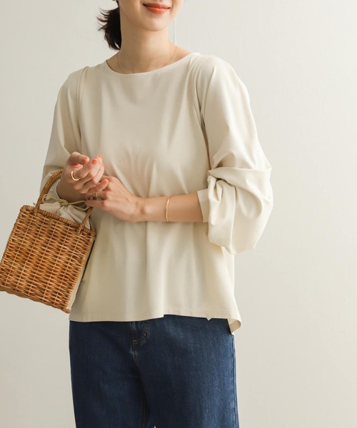 URBAN RESEARCH DOORS（アーバンリサーチドアーズ）の「ボリュームスリーブカットソー（Tシャツ/カットソー・レディース・ネイビー/ライトベージュ・MEDIUM）」の15枚目の写真