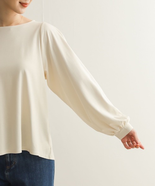 URBAN RESEARCH DOORS（アーバンリサーチドアーズ）の「ボリュームスリーブカットソー（Tシャツ/カットソー・レディース・ネイビー/ライトベージュ・MEDIUM）」の8枚目の写真