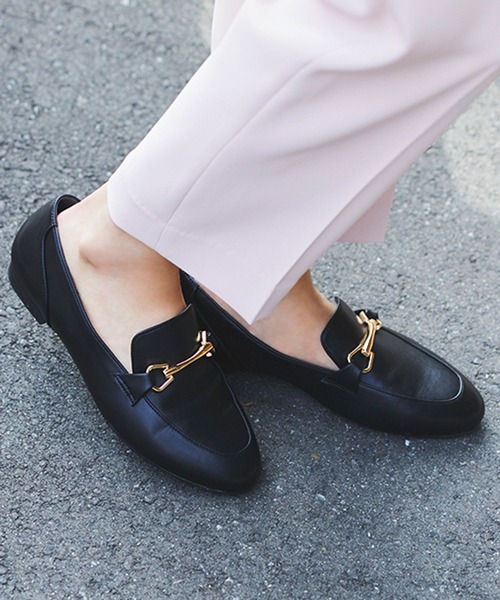 Elura（エルーラ）の「＜2023春ver＞やわらか屈曲ローファー（ローファー・レディース・グレー系3/ブラック/ブラック系その他/グレー系その他4・MEDIUM/LARGE/X-LARGE/SMALL）」の6枚目の写真