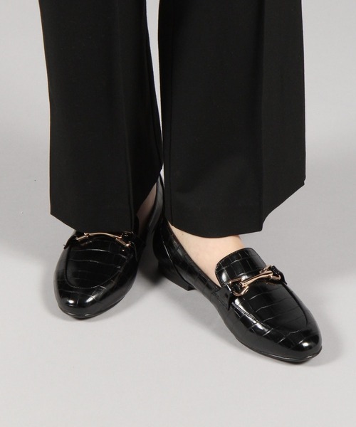 Elura（エルーラ）の「＜2023春ver＞やわらか屈曲ローファー（ローファー・レディース・グレー系3/ブラック/ブラック系その他/グレー系その他4・MEDIUM/LARGE/X-LARGE/SMALL）」の9枚目の写真