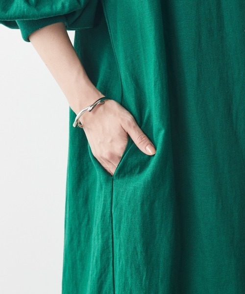 CHIC STYLE（シックスタイル）の「＜大きいサイズ＞レーヨン麻パフスリーブマキシワンピース シックスタイル（ワンピース・レディース・グリーン/モカ/ネイビー・4L/L/3L/5L/LL）」の19枚目の写真