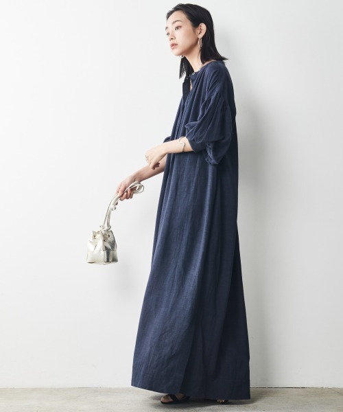 CHIC STYLE（シックスタイル）の「＜大きいサイズ＞レーヨン麻パフスリーブマキシワンピース シックスタイル（ワンピース・レディース・グリーン/モカ/ネイビー・4L/L/3L/5L/LL）」の13枚目の写真