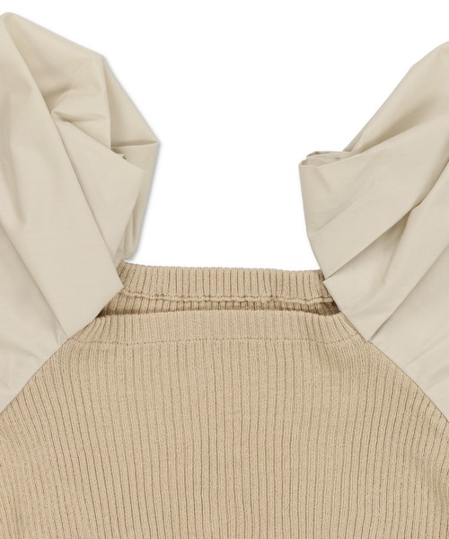 Lull（ルル）の「【Lull / ルル】ニットドッキングパフスリーブブラウス（シャツ/ブラウス・レディース・ネイビー/ベージュ/モスグリーン/オフホワイト・ONESIZE）」の9枚目の写真