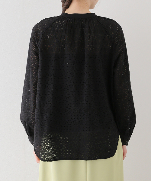 La TOTALITE(ラトータリテ)の「アイレットバンドカラーシャツ(シャツ/ブラウス・レディース・ホワイト/ブラック・FREE)」の18枚目の写真