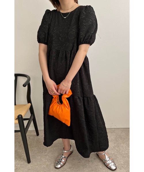 palm RICHE(ポームリシュ)の「フクレジャガードティアードワンピース(ワンピース・レディース・オフホワイト/ブラック・M)」の6枚目の写真
