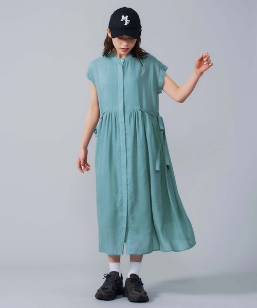 MILKFED.(ミルクフェド)の「SIDE RIBBON DRESS(ワンピース・レディース・ブラック/ライトブルー/ベージュ・ONE SIZE)」の3枚目の写真