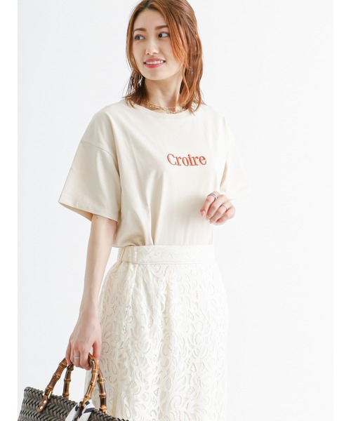 Te chichi（テチチ）の「ウレタン刺繍ロゴTシャツ（Tシャツ/カットソー・レディース・ブラウン/ベージュ/オフホワイト・ﾌﾘ-）」の3枚目の写真