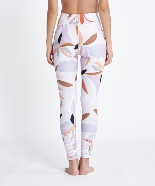 ROXY(ロキシー)の「IM OKAY LEGGINGS/ロキシーレギンス・スパッツ(レギンス/スパッツ・レディース・パープル/ブラック/カーキ・SMALL/MEDIUM/LARGE)」の6枚目の写真