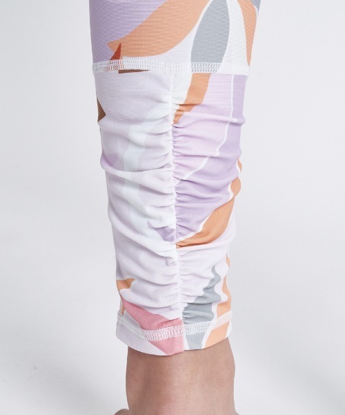 ROXY(ロキシー)の「IM OKAY LEGGINGS/ロキシーレギンス・スパッツ(レギンス/スパッツ・レディース・パープル/ブラック/カーキ・SMALL/MEDIUM/LARGE)」の11枚目の写真