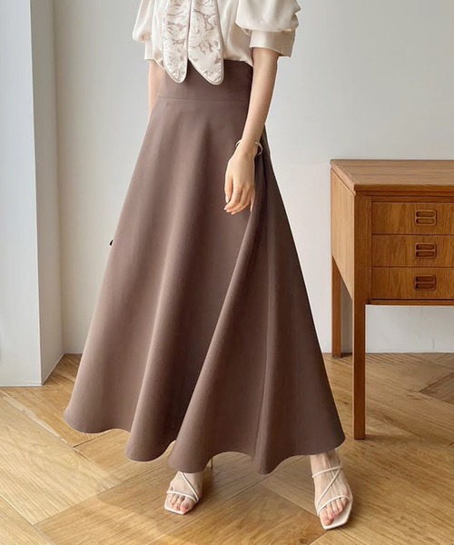 one after another NICE CLAUP(ワンアフターアナザーナイスクラップ)の「Lサイズ追加/バックレースアップフレアスカート【WEB限定商品】(スカート・レディース・ブラック/ベージュ/ブラウン・LARGE/MEDIUM/SMALL)」の4枚目の写真