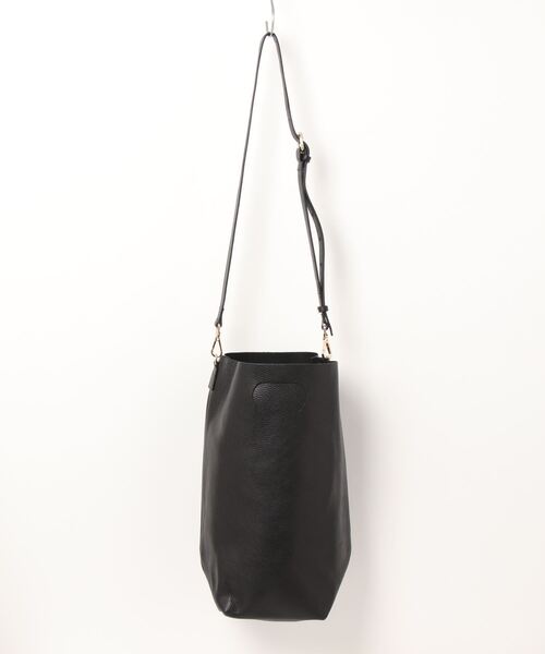 BEARDSLEY（ビアズリー）の「レザートート（トートバッグ・レディース・ブラック/アイボリー/オレンジ・FREE）」の16枚目の写真