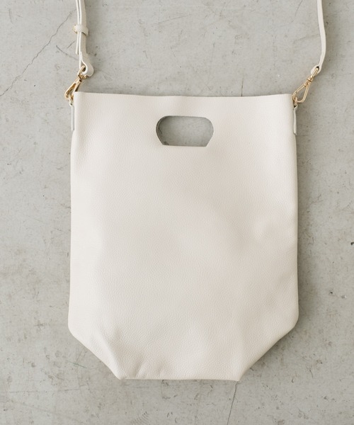 BEARDSLEY（ビアズリー）の「レザートート（トートバッグ・レディース・ブラック/アイボリー/オレンジ・FREE）」の5枚目の写真