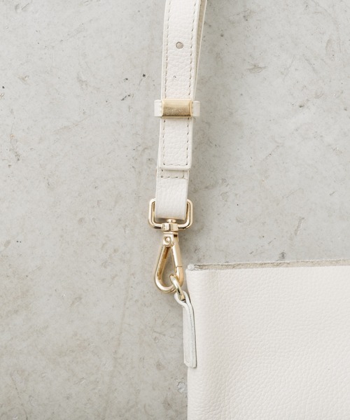 BEARDSLEY（ビアズリー）の「レザートート（トートバッグ・レディース・ブラック/アイボリー/オレンジ・FREE）」の9枚目の写真